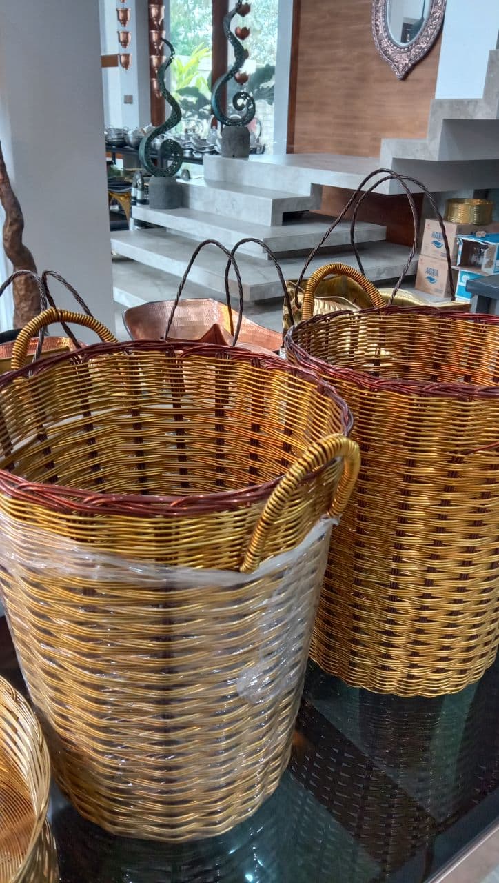 HANDMADE COPPER BRASS AND ALUMINIUM BASKET - Image 1